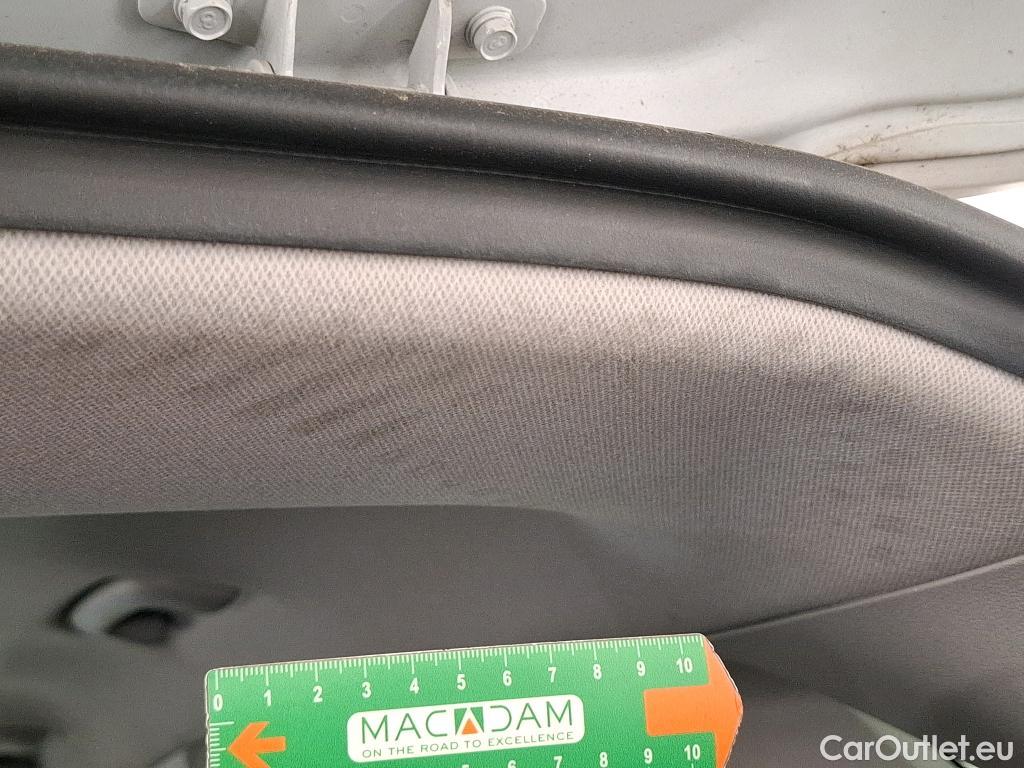  Hyundai  Konna HYUNDAI Kona / 2020 / 5P / SUV 1.6 HYBRID 141 EXECUTIVE HEV #41