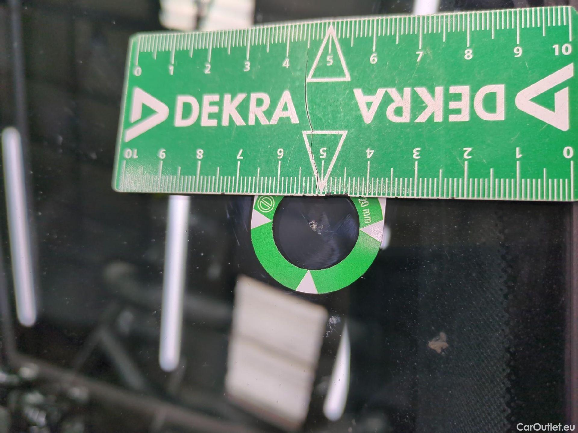  Mercedes  GLA MERCEDES-BENZ  / 2020 / 5P / SUV  250 e AMG LINE DCT #20