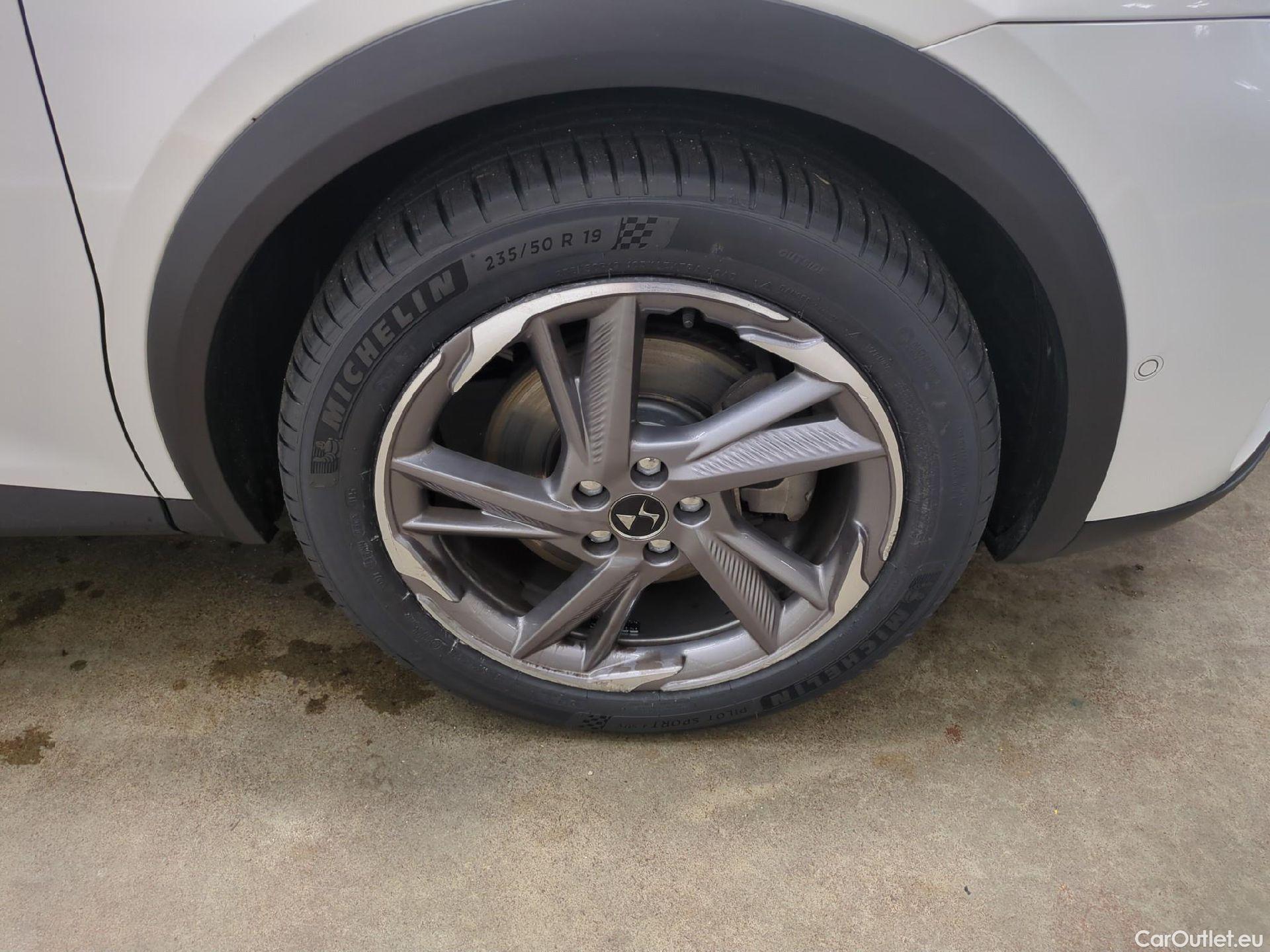  DS  DS7 DS DS 7 Crossback / 2017 / 5P / SUV E-TENSE 225 RIVOLI #12