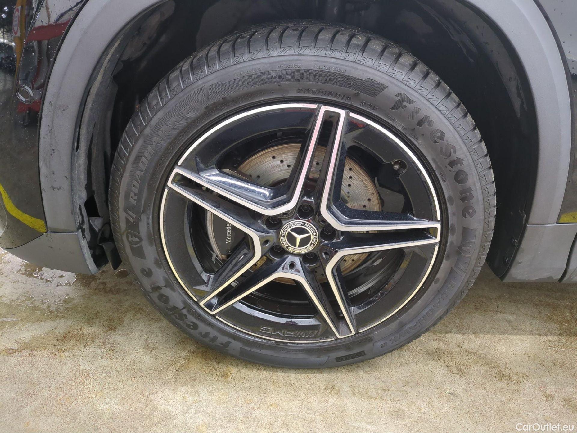  Mercedes  GLA MERCEDES-BENZ  / 2020 / 5P / SUV  250 e AMG LINE DCT #1