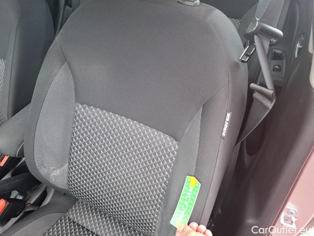  Nissan  Micra NISSAN  / 2016 / 5P / Berline IG-T 92 Business Edition #13