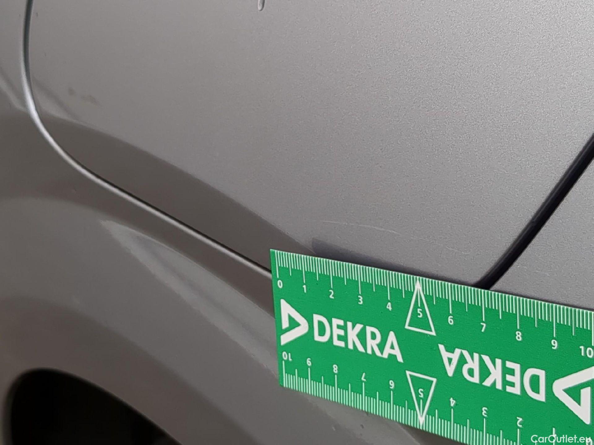  Peugeot  208 PEUGEOT  / 2019 / 5P / Berline Puretech 75 S&S Active Business #28