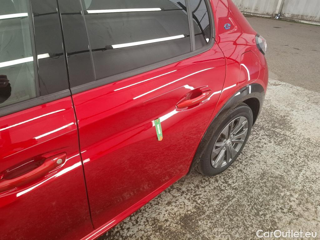  Peugeot  208  (e-) Allure Pack 50kWh BVA #1