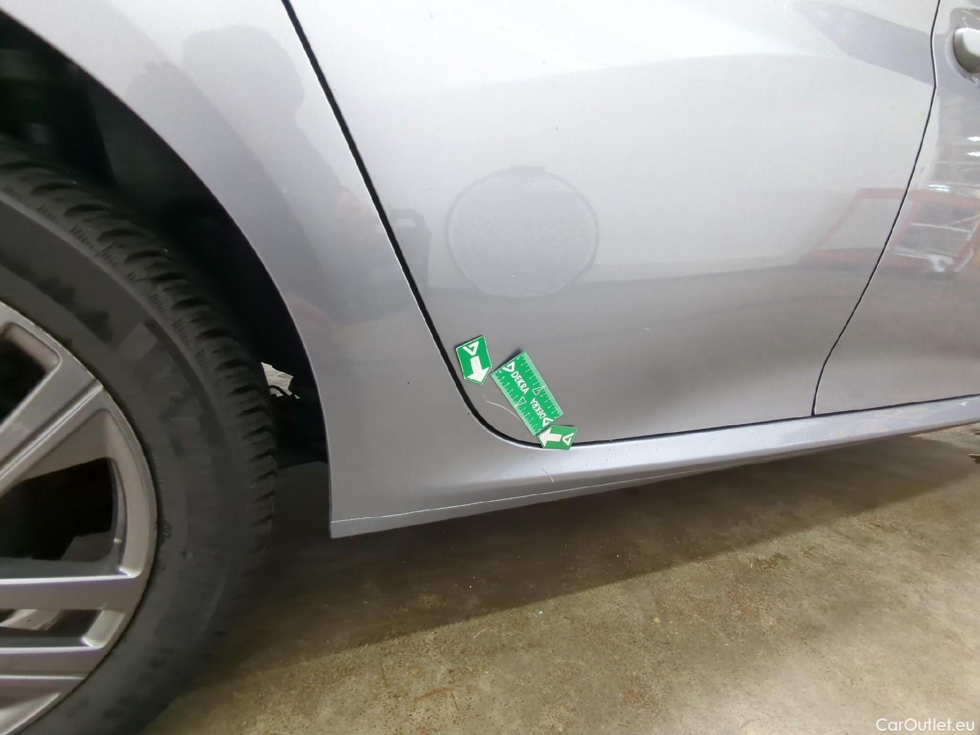  Peugeot  208 PEUGEOT  / 2019 / 5P / Berline Puretech 75 S&S Active Business #11