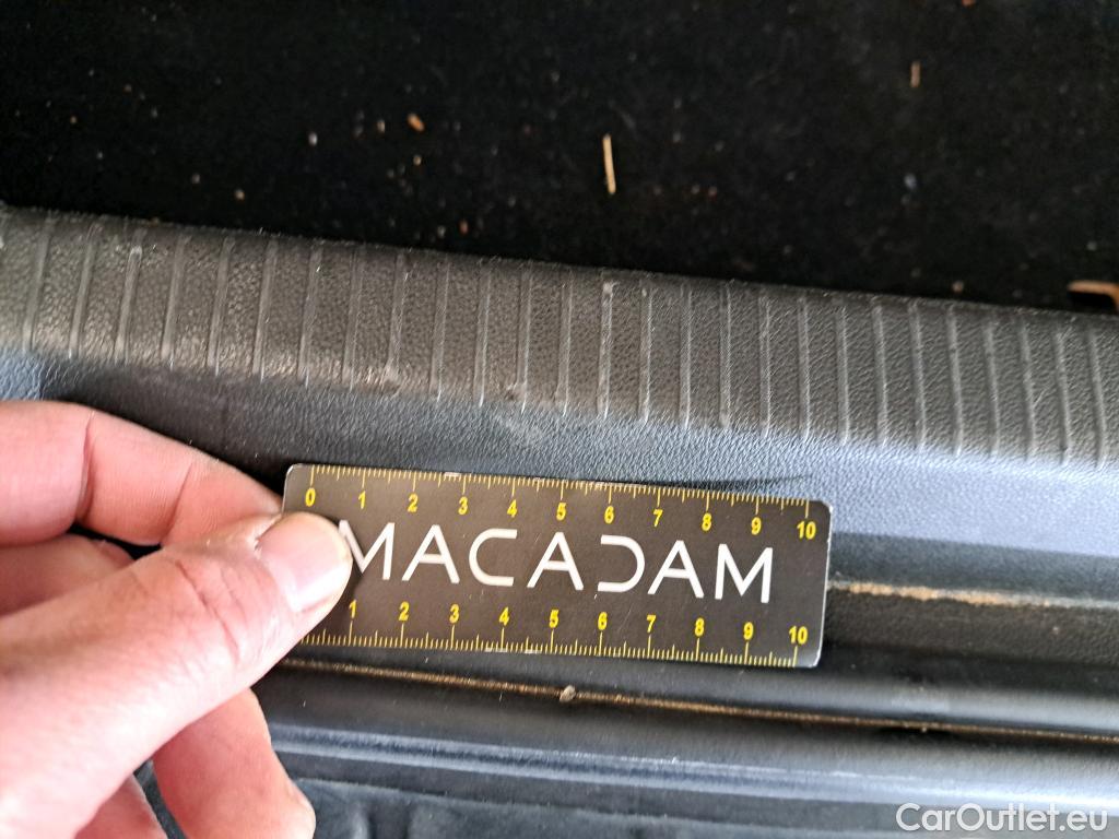  Opel   Grandland X Grandland X Elegance Business 1.2 Turbo 130CV BVA8 E6d #41