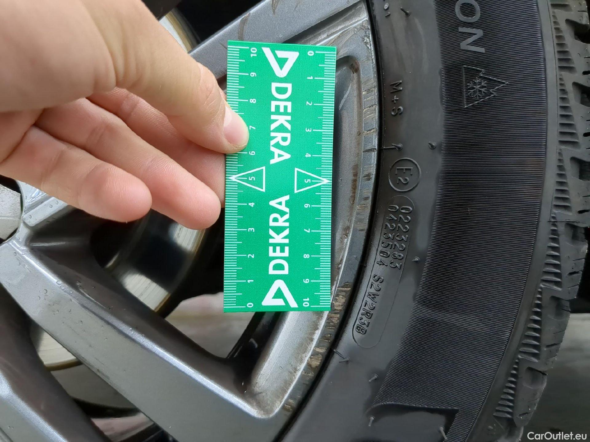  Peugeot  208 PEUGEOT  / 2019 / 5P / Berline Puretech 75 S&S Active Business #6