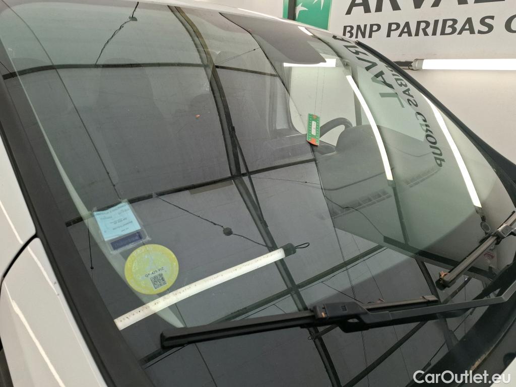  Renault  Trafic  III Fourgon L2H1 3T Grand Confort 2.0 dCi 130CV BVM6 E6d #5