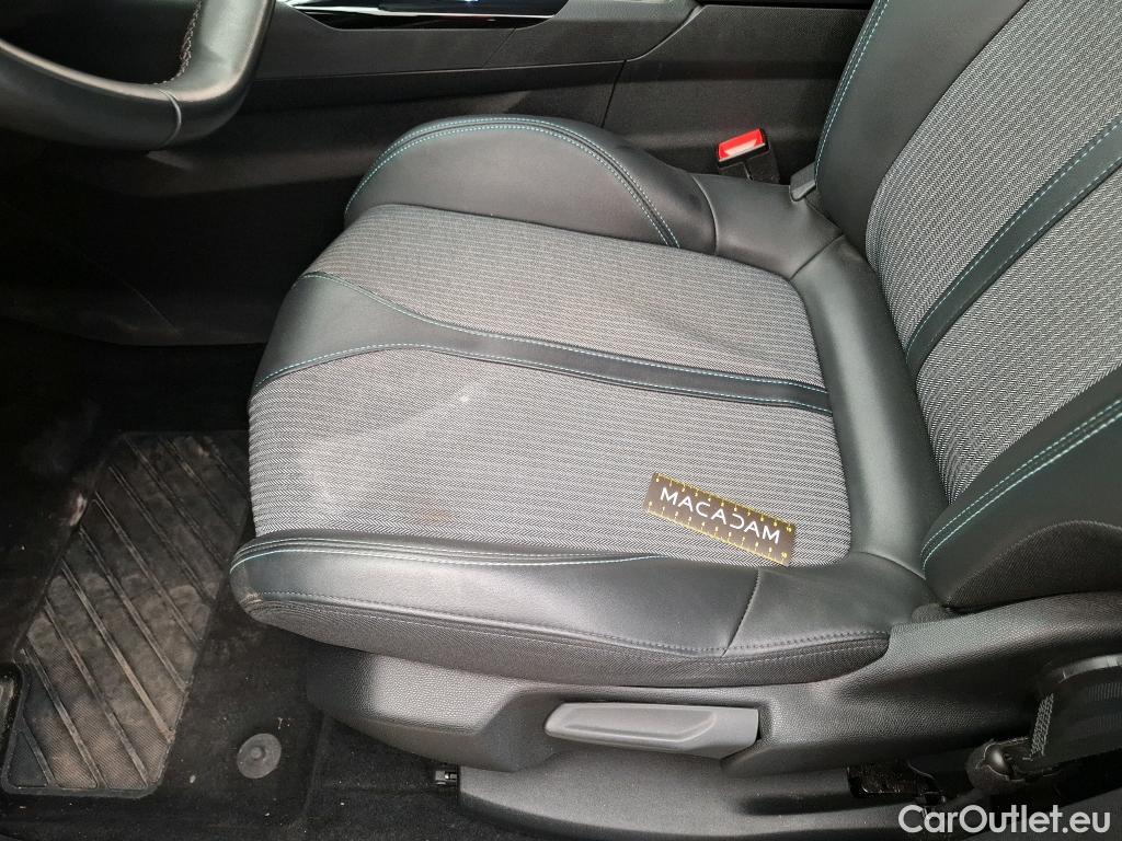  Peugeot  5008  Allure Pack 1.2 PureTech 130CV BVA8 7 Sieges E6d #18