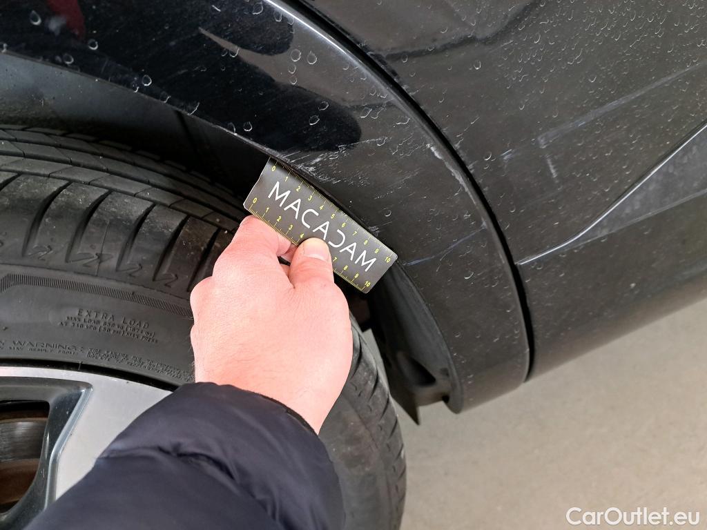  Opel   Grandland X Grandland X Elegance Business 1.2 Turbo 130CV BVA8 E6d #34