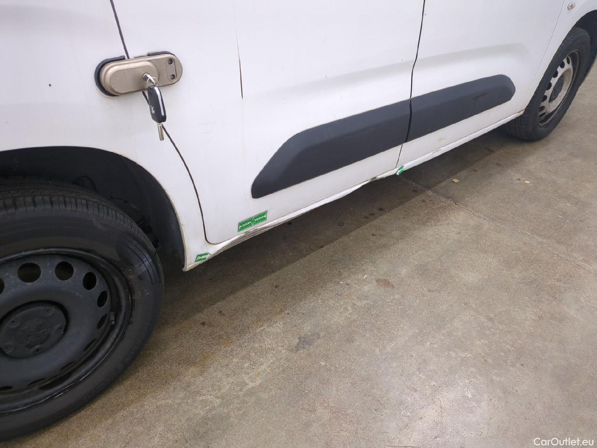  Peugeot  Partner  Asphalt L1 1.5 HDi 100CV BVM5 E6dT #43