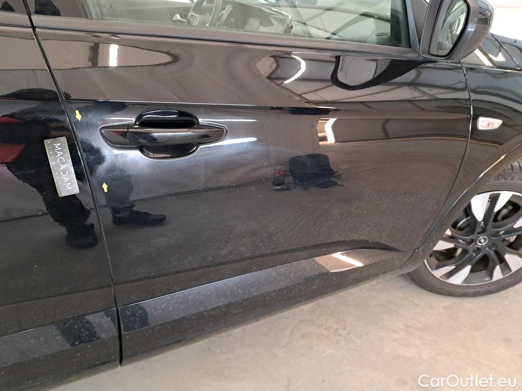  Opel   Grandland X Grandland X Elegance Business 1.2 Turbo 130CV BVA8 E6d #17