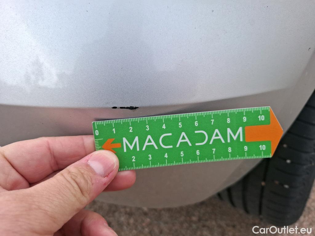  Nissan  Micra NISSAN  / 2016 / 5P / Berline IG-T 92 Business Edition #7