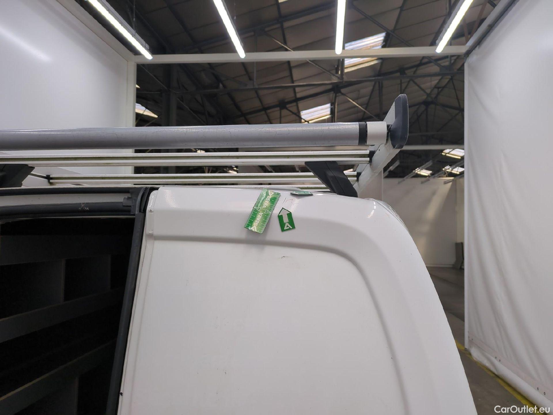  Peugeot  Partner  Asphalt L1 1.5 HDi 100CV BVM5 E6dT #25