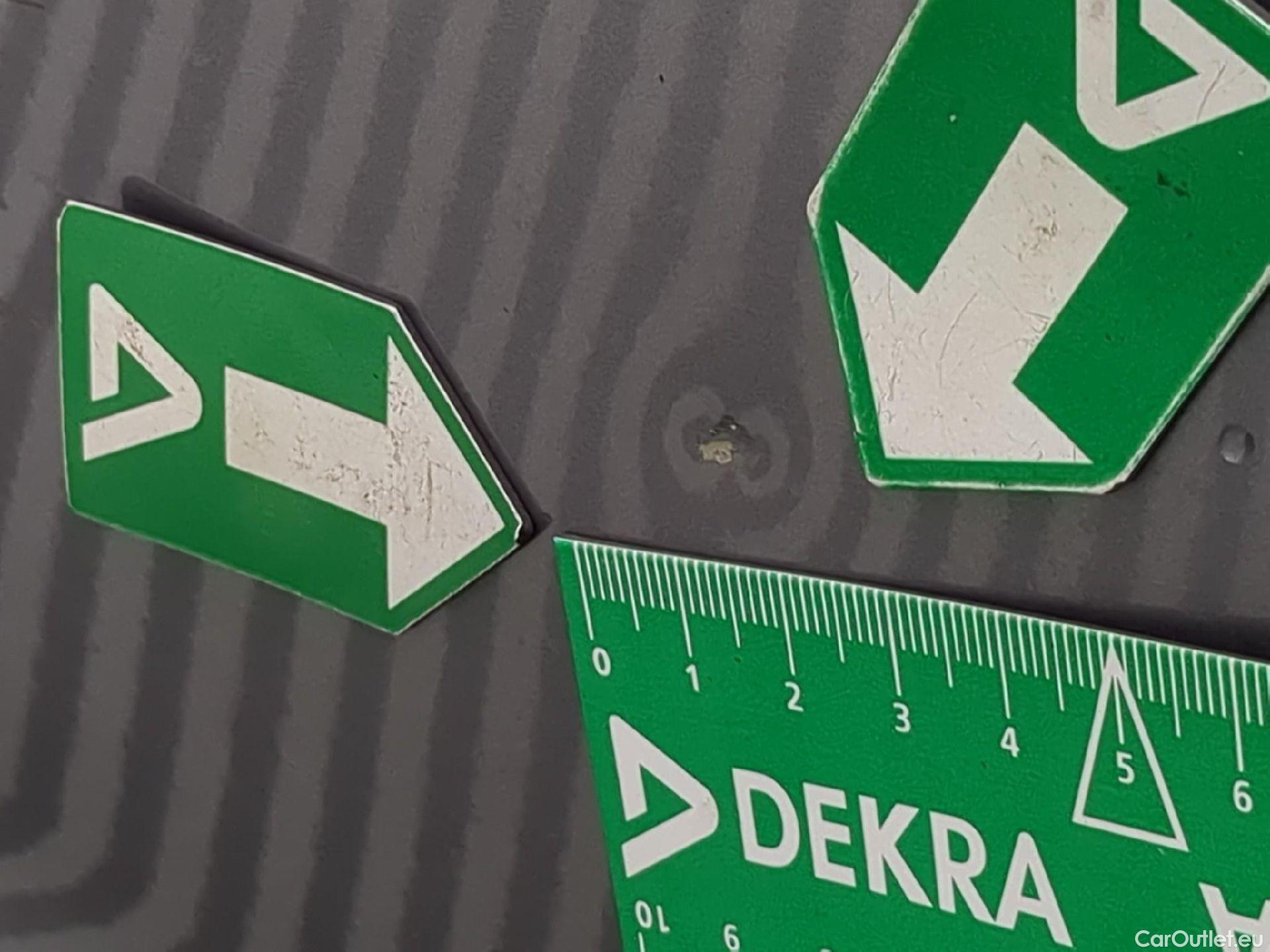  Peugeot  208 PEUGEOT  / 2019 / 5P / Berline Puretech 75 S&S Active Business #22