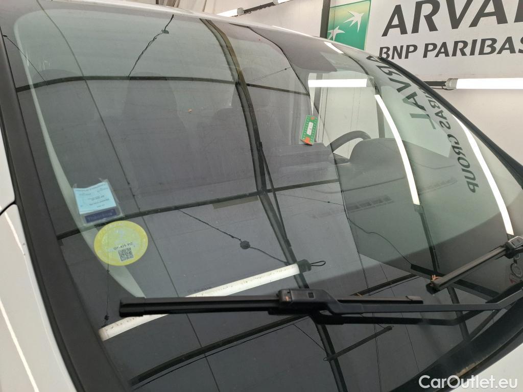  Renault  Trafic  III Fourgon L2H1 3T Grand Confort 2.0 dCi 130CV BVM6 E6d #58