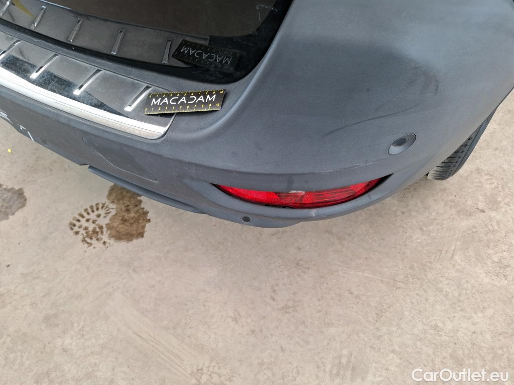  Peugeot  5008  Allure Pack 1.2 PureTech 130CV BVA8 7 Sieges E6d #39