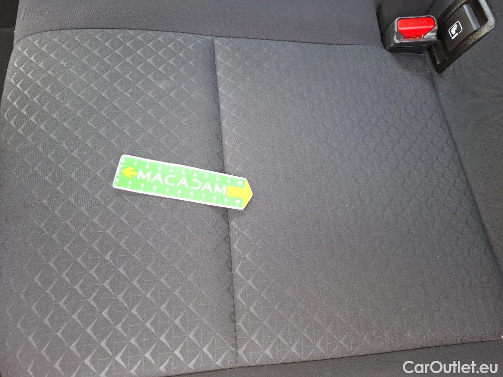  Nissan  Juke NISSAN  / 2019 / 5P / Crossover DIG-T 114 BVM6 Business Edition #4