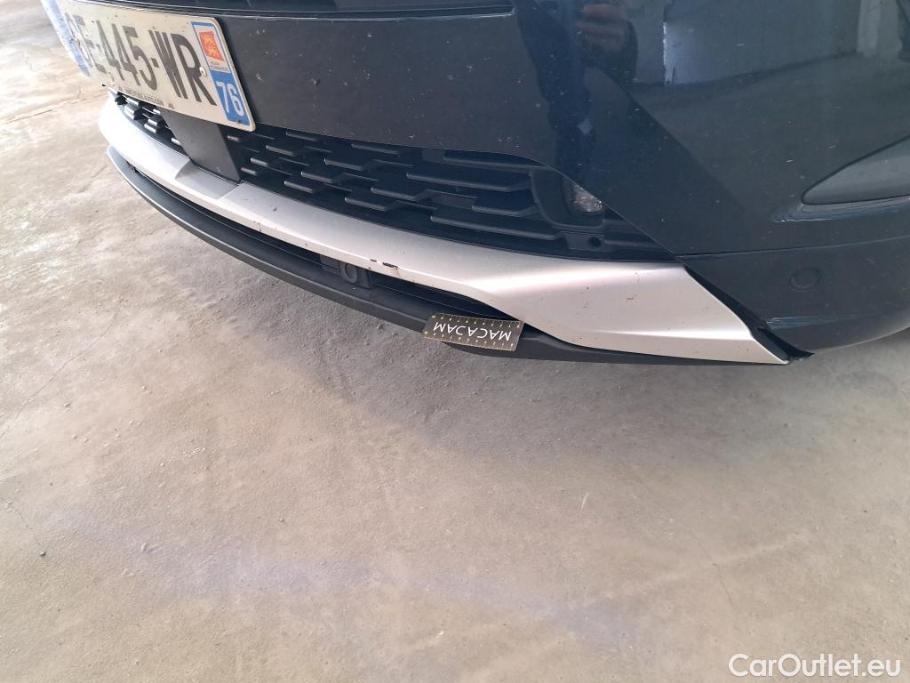  Opel   Grandland X Grandland X Elegance Business 1.2 Turbo 130CV BVA8 E6d #1