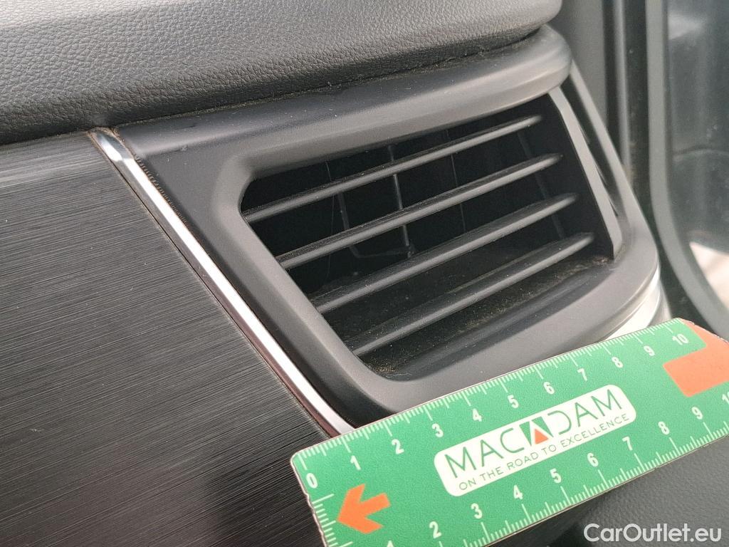  Renault  Trafic  III Fourgon L2H1 3T Grand Confort 2.0 dCi 130CV BVM6 E6d #39