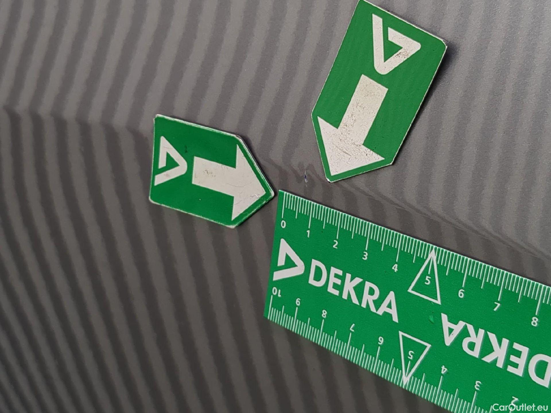  Peugeot  208 PEUGEOT  / 2019 / 5P / Berline Puretech 75 S&S Active Business #24