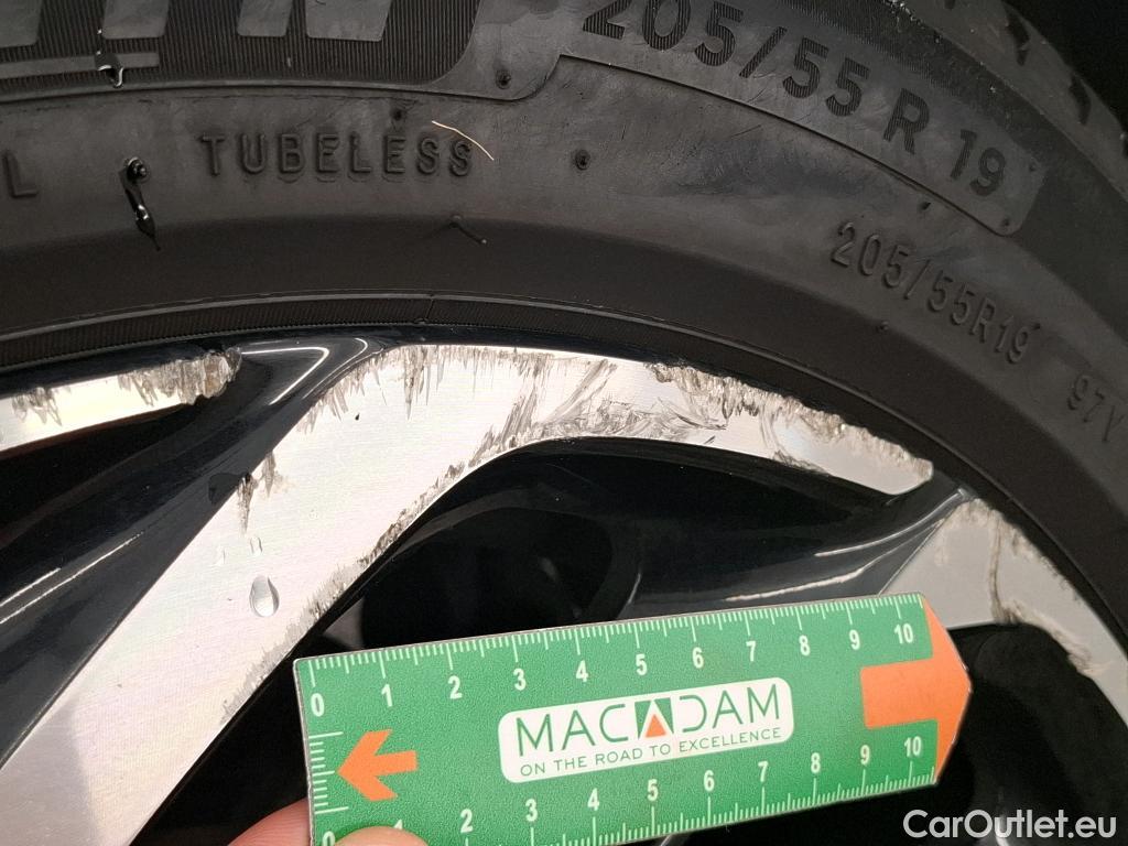  DS  DS7 DS DS 7 Crossback / 2017 / 5P / SUV E-TENSE 225 Grand Chic #23