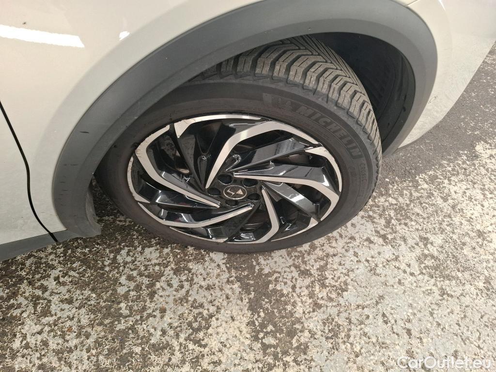  DS  DS7 DS DS 7 Crossback / 2017 / 5P / SUV E-TENSE 225 Grand Chic #26