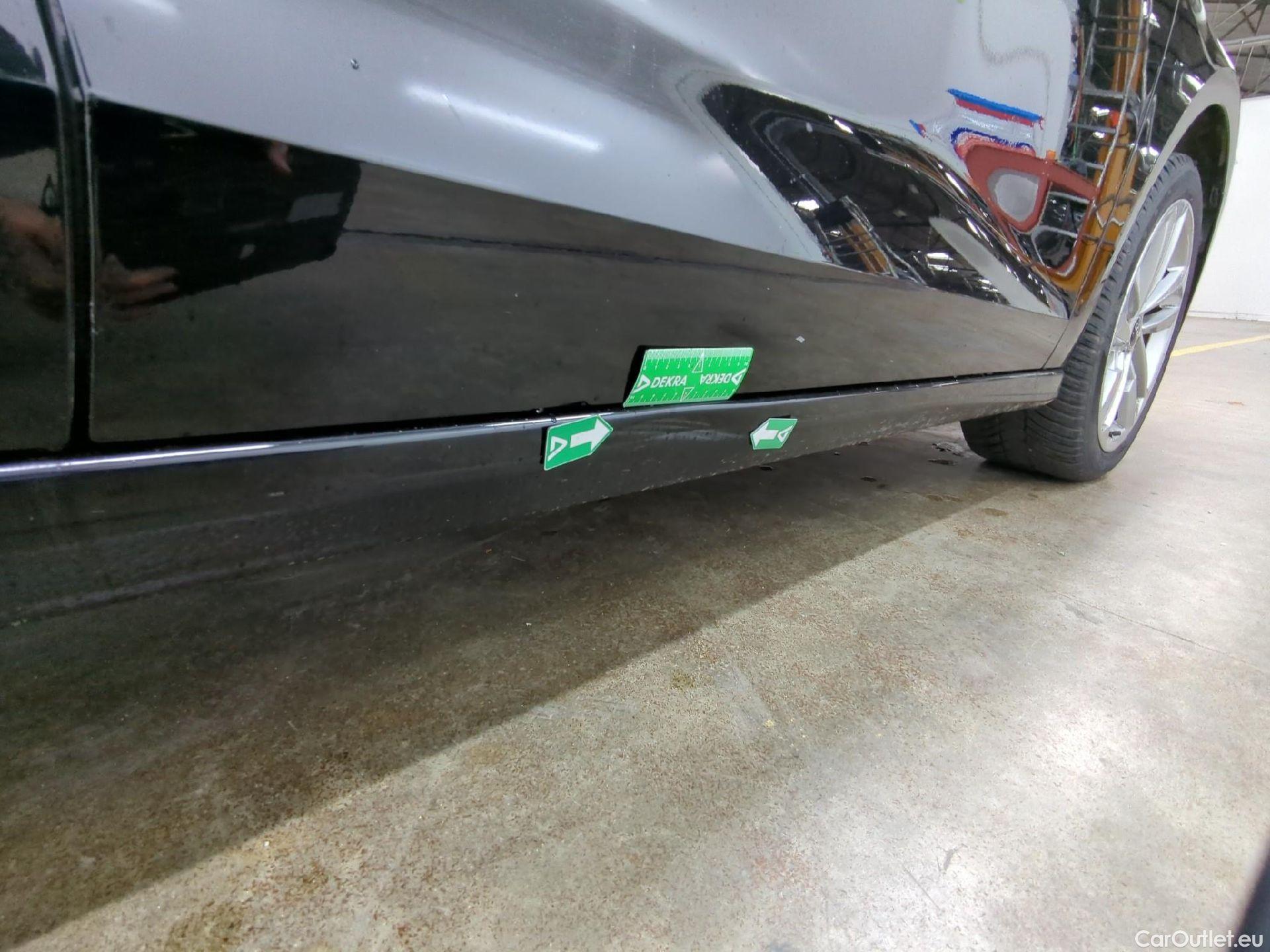  Audi  A3 AUDI  Sportback / 2020 / 5P / Berline 35 TFSI 150 MHEV S Tronic Business Line #4