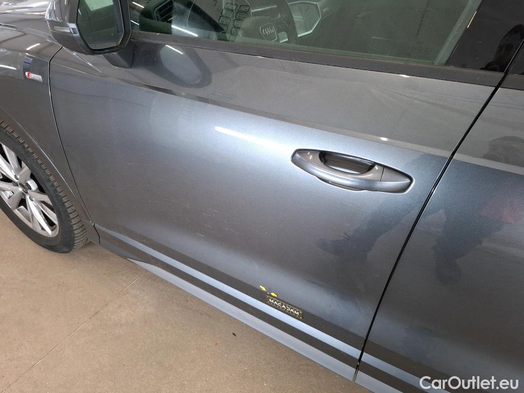  Audi  Q3 AUDI  / 2018 / 5P / SUV 35 TFSI 150 MHEV S TRONIC S LINE #32