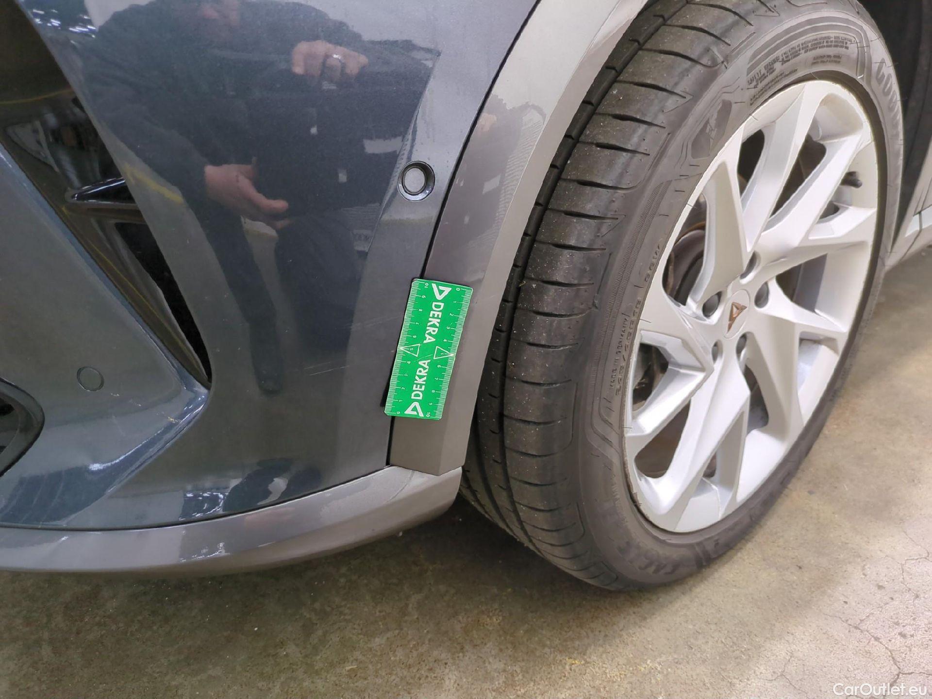  Cupra  Formentor CUPRA  / 2020 / 5P / SUV 1.4 e-HYBRID 204ch DSG6 Business Edition #9