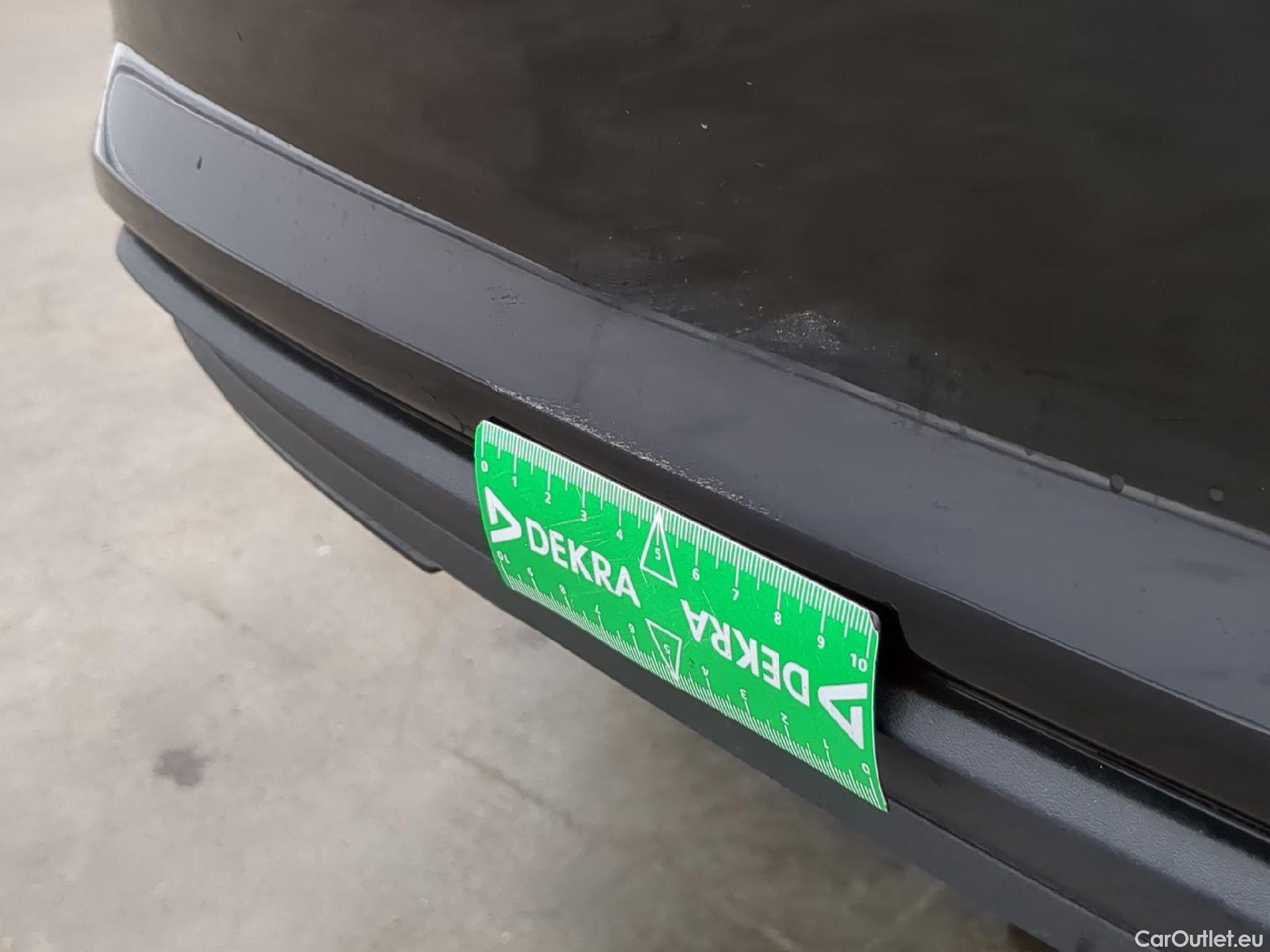  Audi  A3 AUDI  Sportback / 2020 / 5P / Berline 35 TFSI 150 MHEV S Tronic Business Line #13