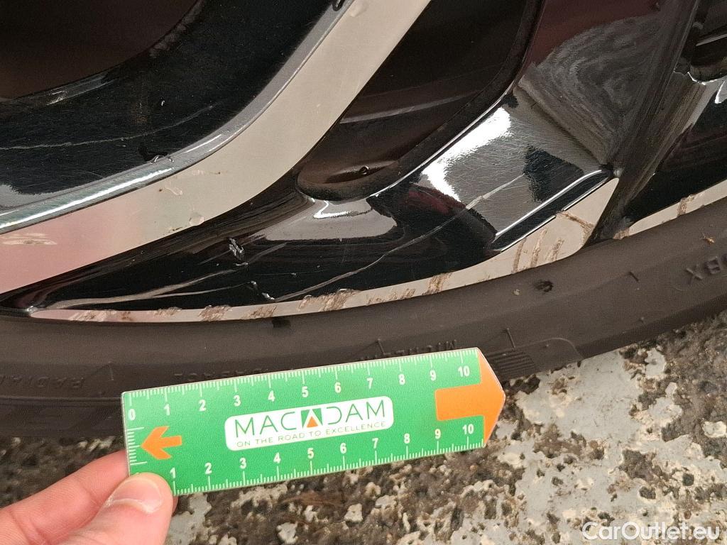  DS  DS7 DS DS 7 Crossback / 2017 / 5P / SUV E-TENSE 225 Grand Chic #32