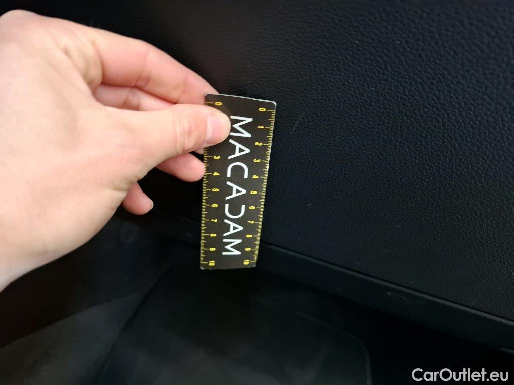  Audi  Q3 AUDI  / 2018 / 5P / SUV 35 TFSI 150 MHEV S TRONIC S LINE #9