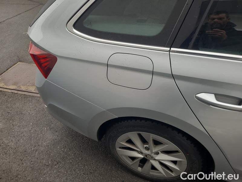  Skoda  Octavia  Combi (NX3)(2020) Oct.Combi 2.0TDI 110 Style AT #17