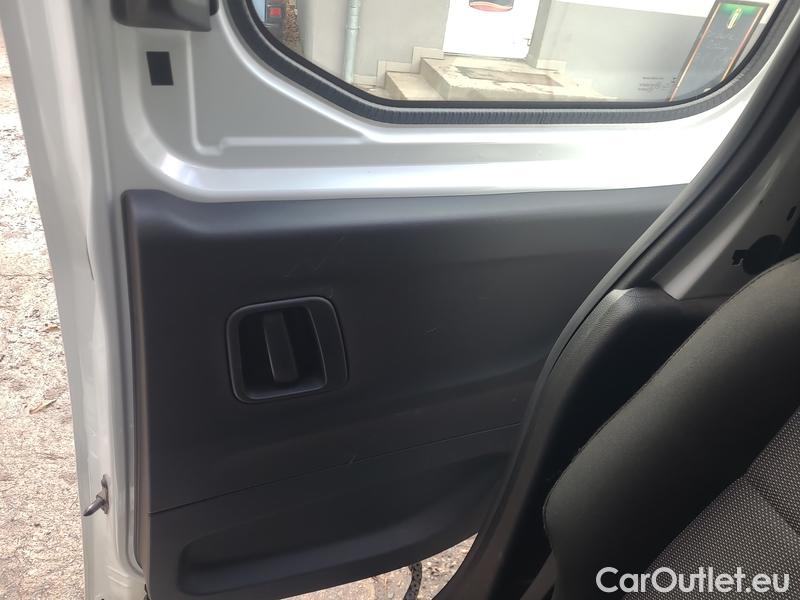 Peugeot  Partner   (2018) Par.1.5BHDI 100L2  POLOCOMBI #22