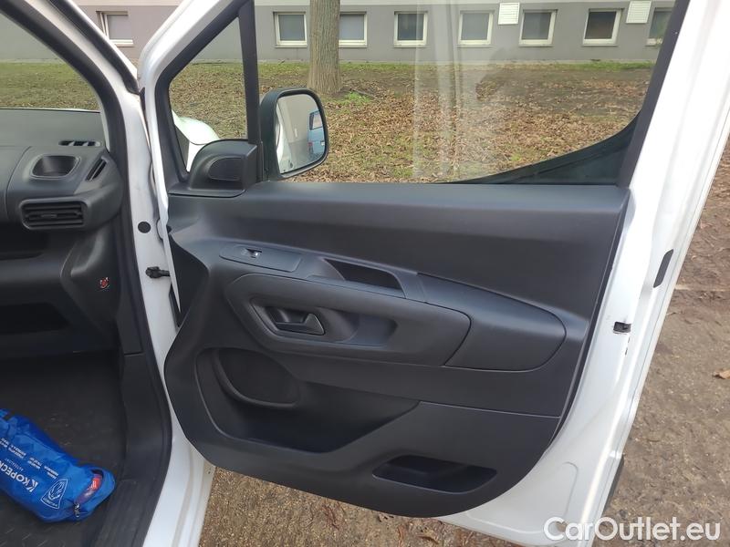  Peugeot  Partner   (2018) Par.1.5BHDI 100L2  POLOCOMBI #25