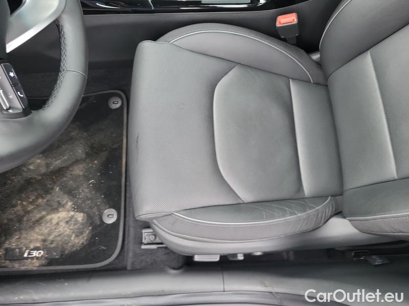  Hyundai  i30  (PD)(01.2017 ->)  Kom. 1.5T MHEV Premium AT #12