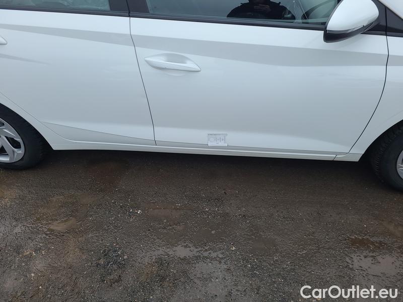  Hyundai  i20   (BC3) (2020)  1.2i 62 Comfort Club 5d #42
