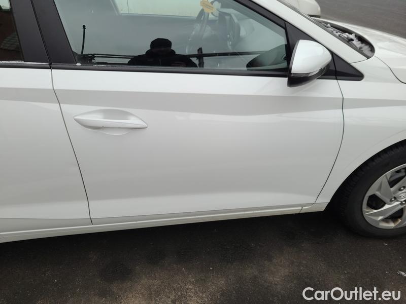  Hyundai  i20   (BC3) (2020)  1.2i 62 Comfort Club 5d #20