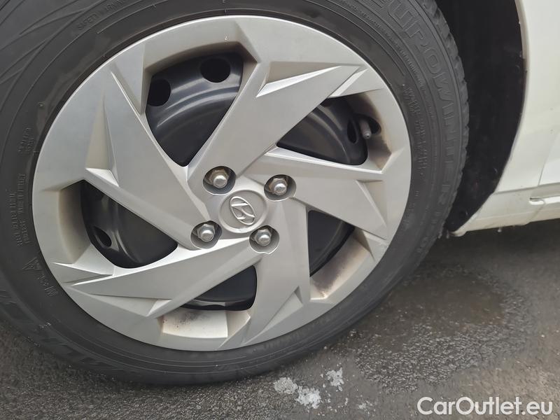  Hyundai  i20   (BC3) (2020)  1.2i 62 Comfort Club 5d #2