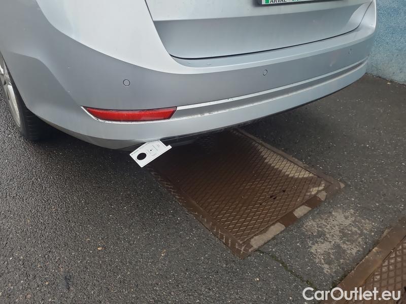  Skoda  Octavia  Combi (NX3)(2020) Oct.Combi 2.0TDI 110 Style AT #10