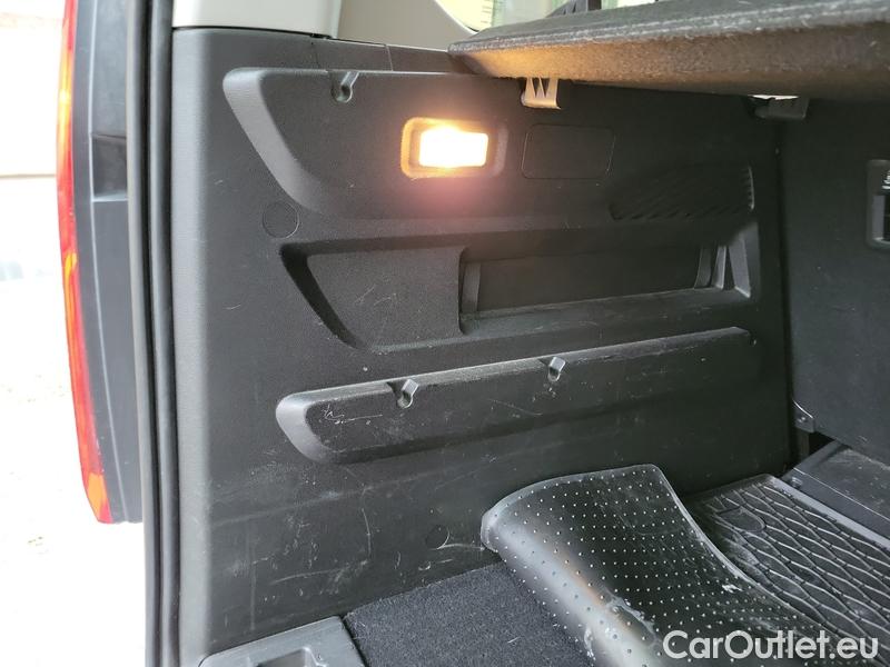  Opel  Combo  Life (E)  (2018) C.Life 1.5CDTI 96 Eleg.Plus  #10