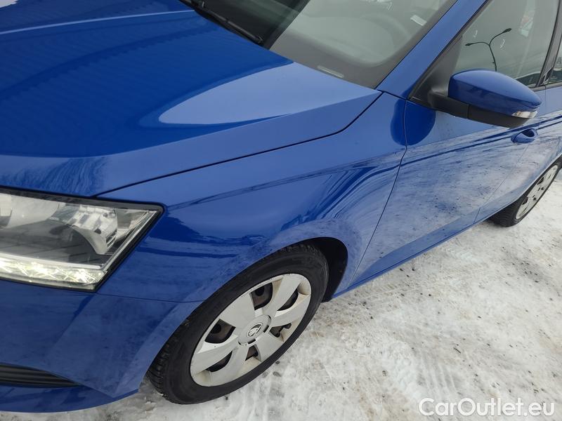 Skoda  Fabia  3 (2015)  1.0TSI 70 Active #3