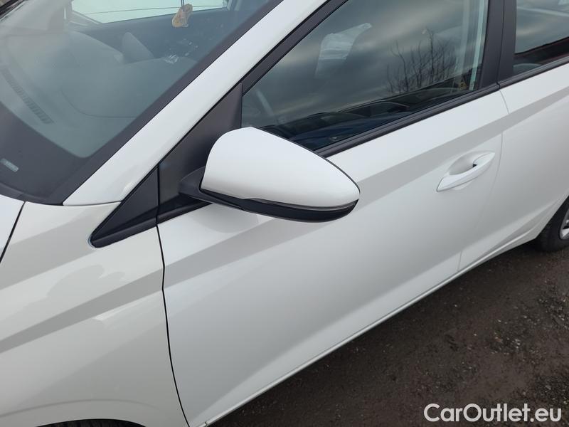  Hyundai  i20   (BC3) (2020)  1.2i 62 Comfort Club 5d #33