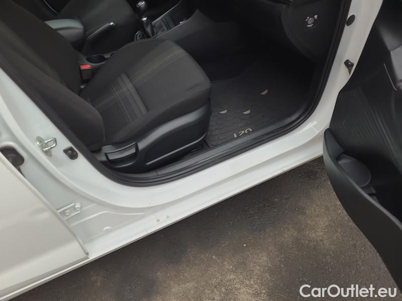  Hyundai  i20   (BC3) (2020)  1.2i 62 Comfort Club 5d #21