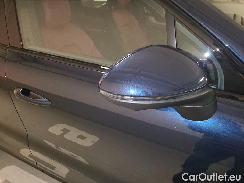  Porsche  Cayenne  (Typ 9YA)(08.2017->) Cay.Coupe 3.0 PHEV S E3 II AT #3