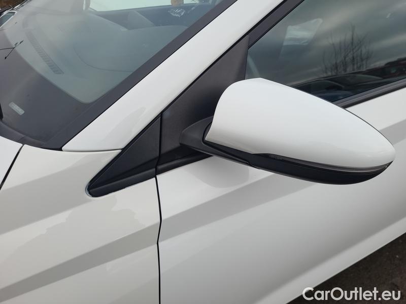  Hyundai  i20   (BC3) (2020)  1.2i 62 Comfort Club 5d #32