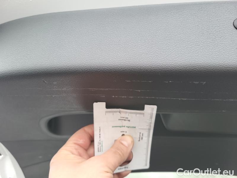  Hyundai  i30  (PD)(01.2017 ->)  Kom. 1.5T MHEV Premium AT #14