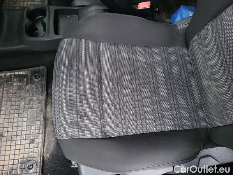  Opel  Combo  Life (E)  (2018) Com.L.1.5D 96 Elegance Plus 5d #6