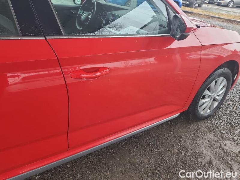  Skoda  KAMIQ -SUV (NW4) (2019)  1.0 TSI 81 Style #9