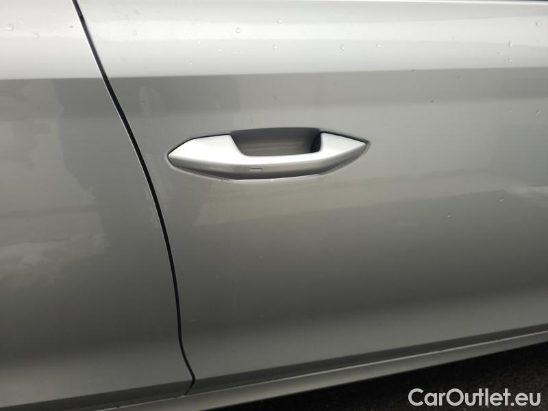  Skoda  Octavia  Combi (NX3)(2020) Oct.Combi 2.0TDI 110 Style AT #20